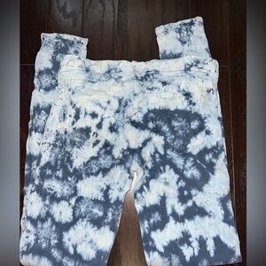 MOTHER The Looker ICEBREAKER Blue & White Tie-Dye Skinny Jeans